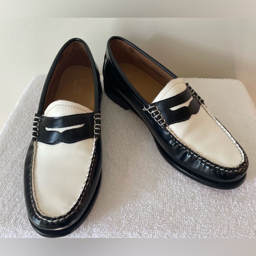 Bass WOMENS WHITNEY WEEJUNS LOAFER size 6